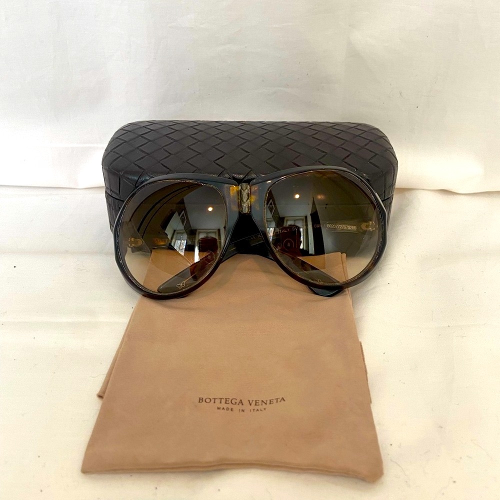 Bottega Veneta Brown Sunglasses with Woven Case